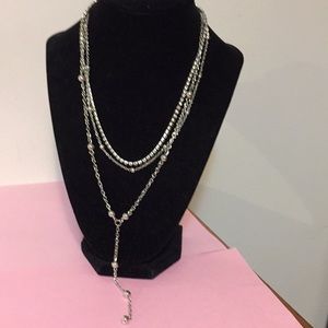 Beautiful Ardene necklace jewelry, 18 1/2”